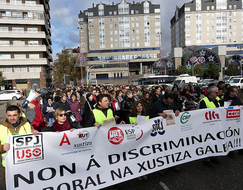 17-01-12 ProtestaFolgaXustizaVigo12.JPG